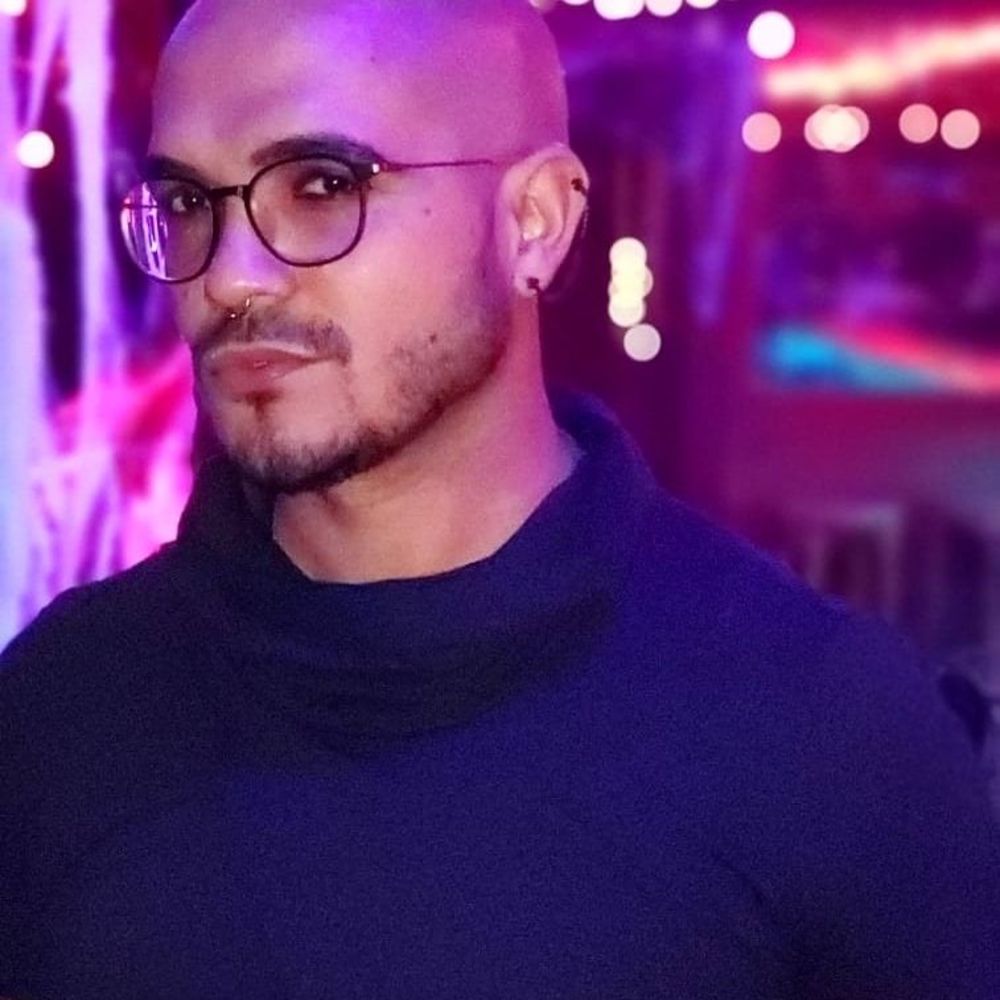 Meet your Posher, Juan alberto